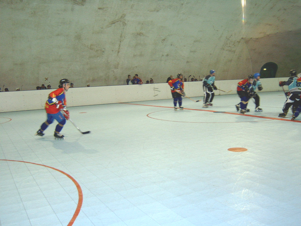 img032.jpg