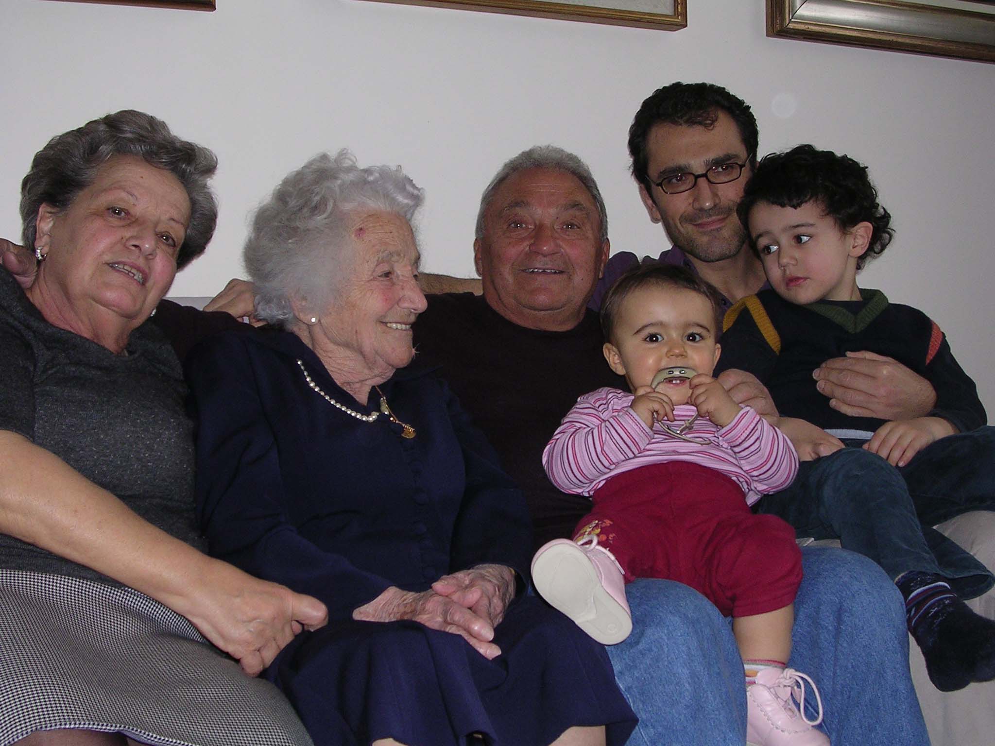 Foto Mese di Aprile 2004 015.jpg