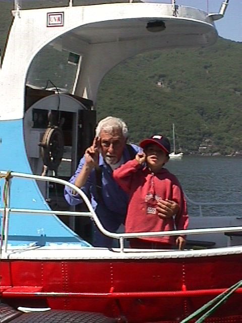 gio1-02F.jpg